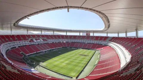 NBA西部分歧加剧，四大强队争霸总决赛，凯尔特人乘势崛起